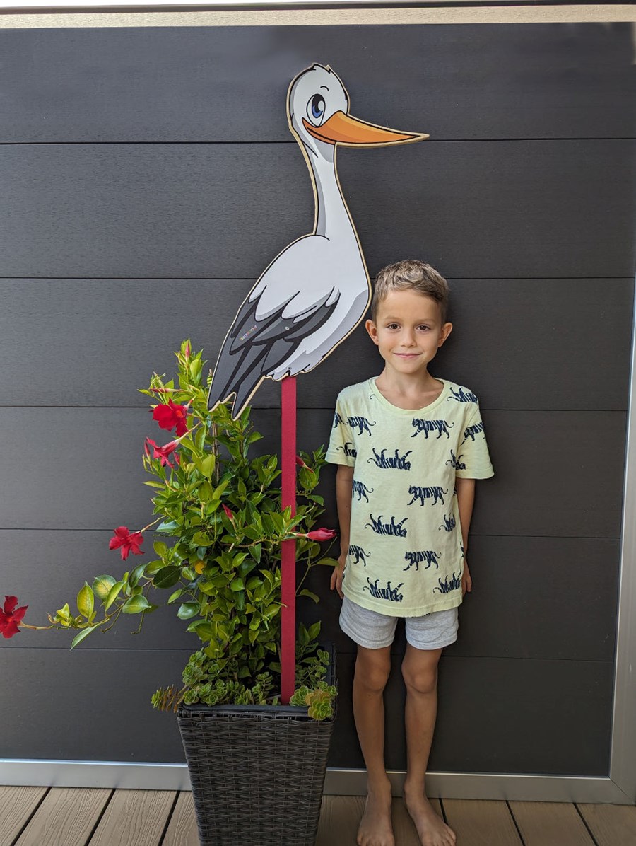 Holzstorch zur Geburt